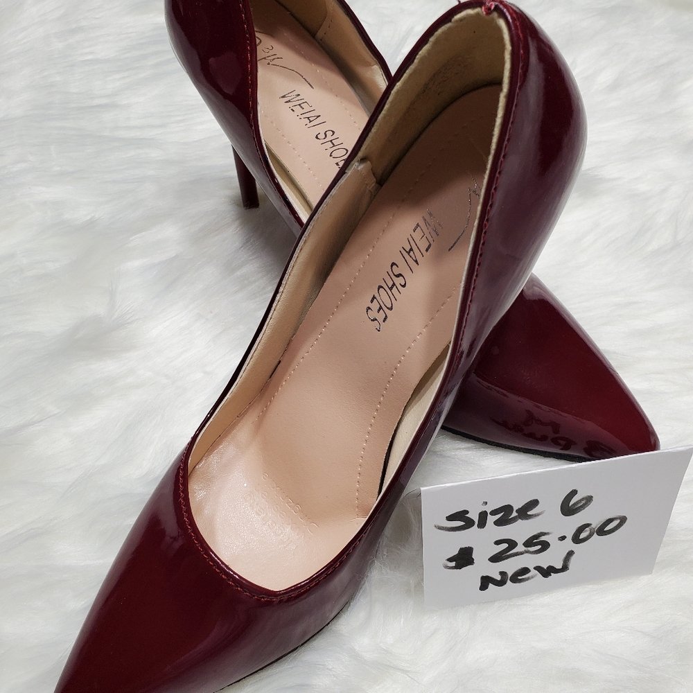 Shoes - Picture 11 of 14